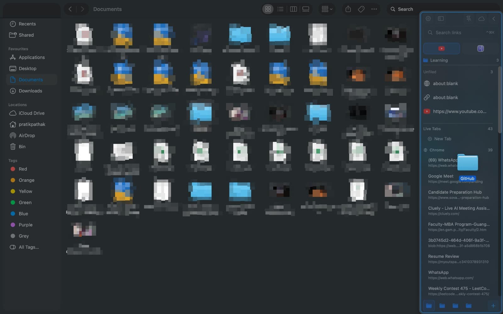 Folder getting saved on sidebar
